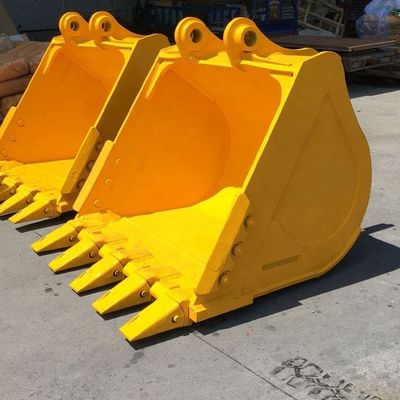 Un seau de pellicule durable pour une excavation et une manipulation de matériaux améliorées dans la construction