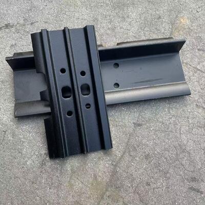 Excavateur, bulldozer, plaque à rampe, plaque à chaîne, bulldozer, plaque à poutre unique 400 mm 500 mm 510 mm 560 mm 600 mm 610 mm 660 mm