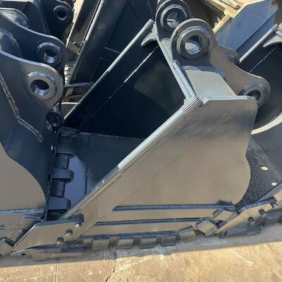 Des bouteilles de pelle et de chariot élévateur: 0,5 mètre cube, 0,8 mètre cube, 1 mètre cube, 3 mètres, 3,1 mètres.